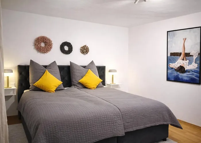 Dengg Down Town Daire